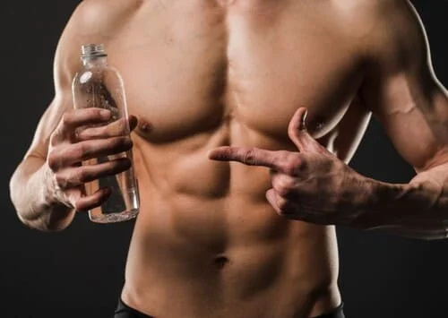 Musculation : bien s'hydrater.